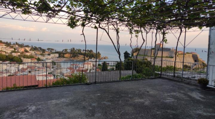 Tahiri Bellevue Apartments أولتْسي المظهر الخارجي الصورة